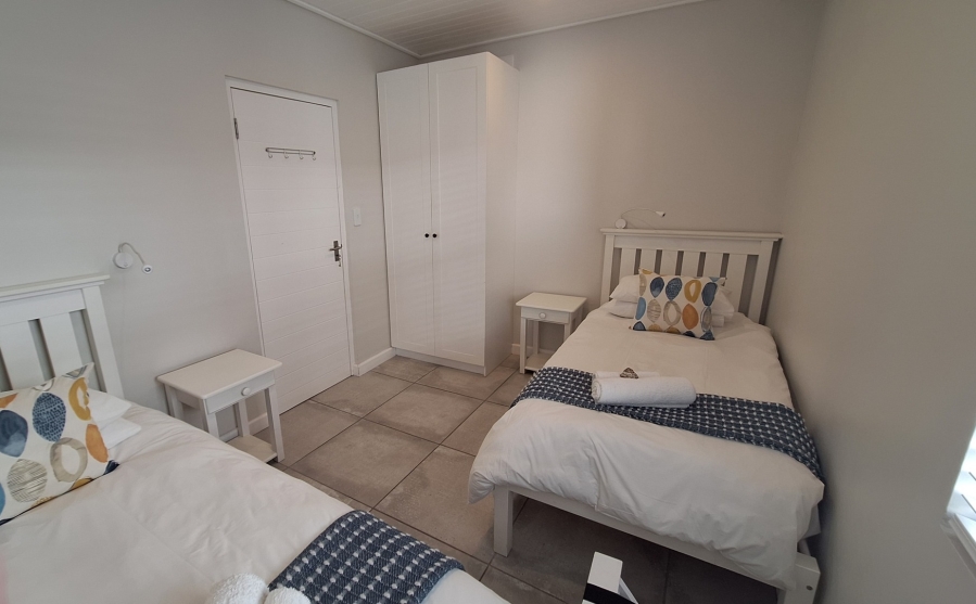 2 Bedroom Property for Sale in Elands Bay Western Cape
